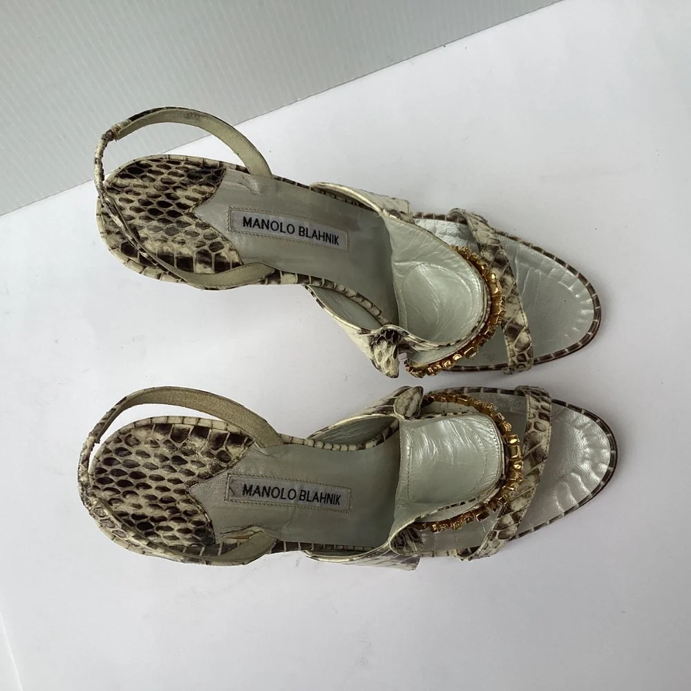 Manolo Blahnik Ronda Snake Embellished Slingback Heels 38.5 / 8 - Picture 5 of 12